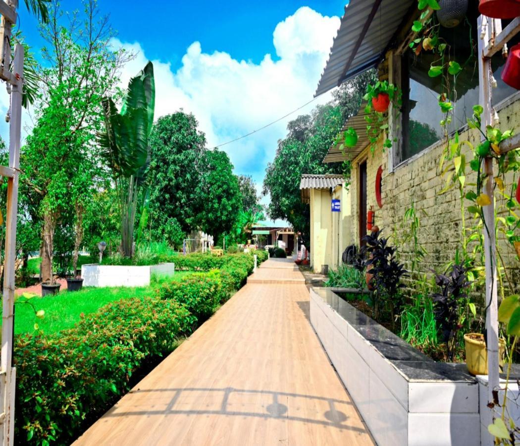 Kk Tree Retreat Igatpuri Hotel Exterior photo